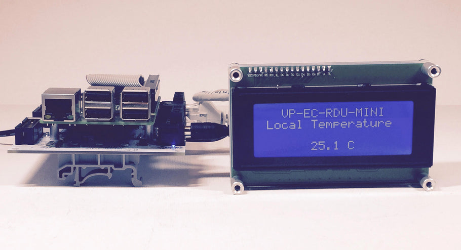 Modbus LCD Display with Internal Temperature Sensor for Automation Applications